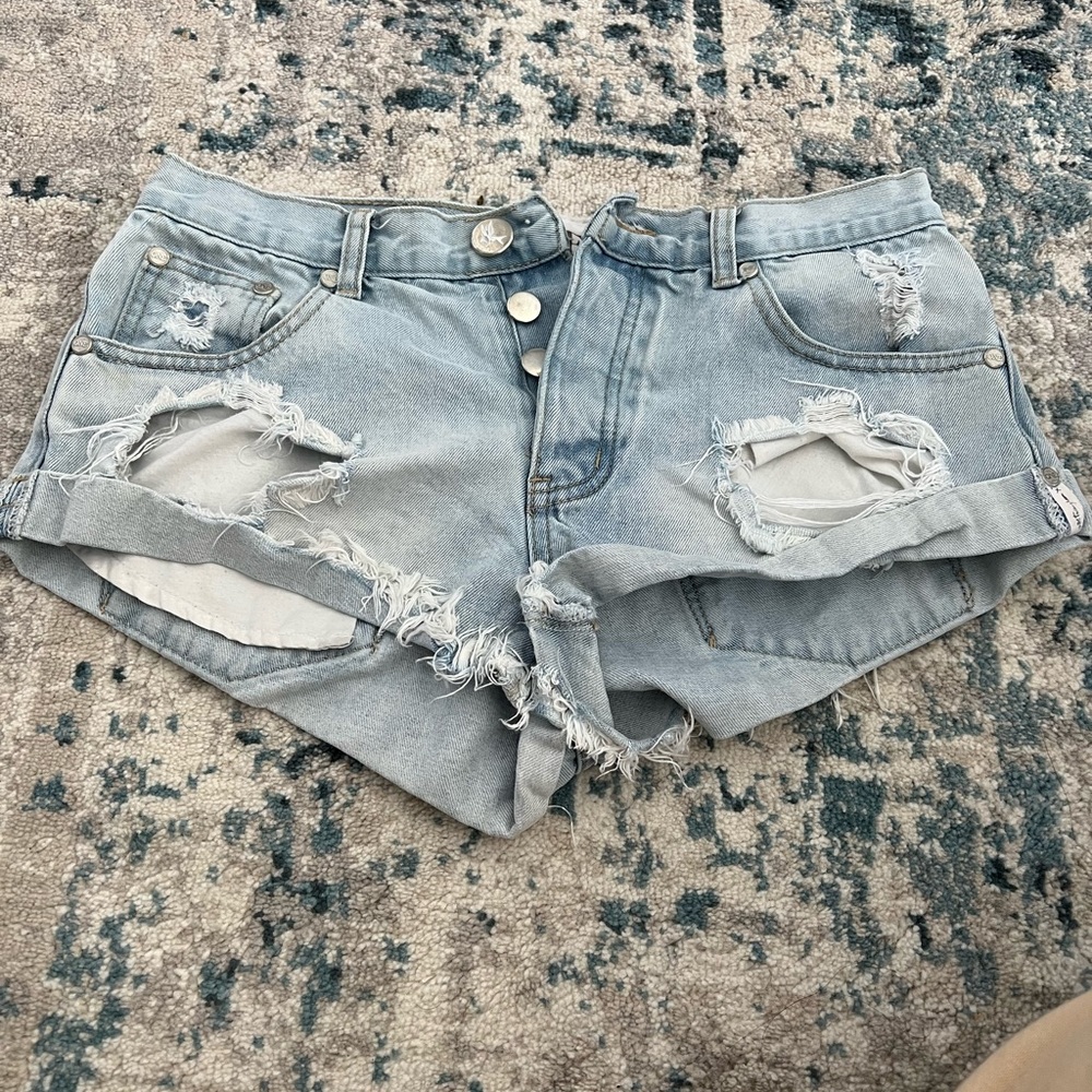 One Teaspoon Shorts Size 25